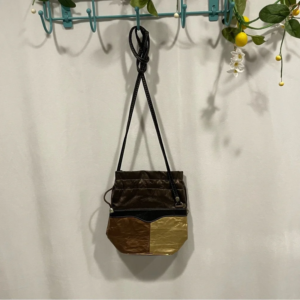 Vintage 70’s-80’s festival mini leather metallic bucket bag crossbody pochette